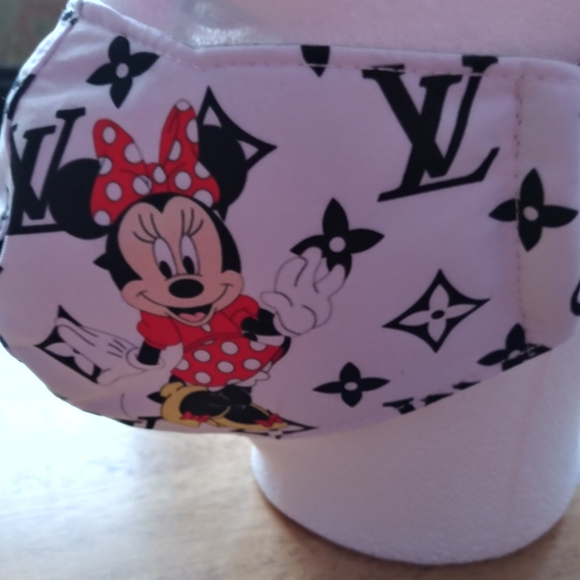 Minnie Mouse face mask with filter inside - Picture 6 of 7